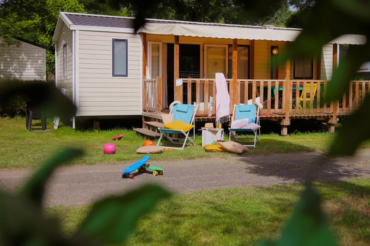 לה בוג Camping Paradis Le Rocher De La Granelle מראה חיצוני תמונה