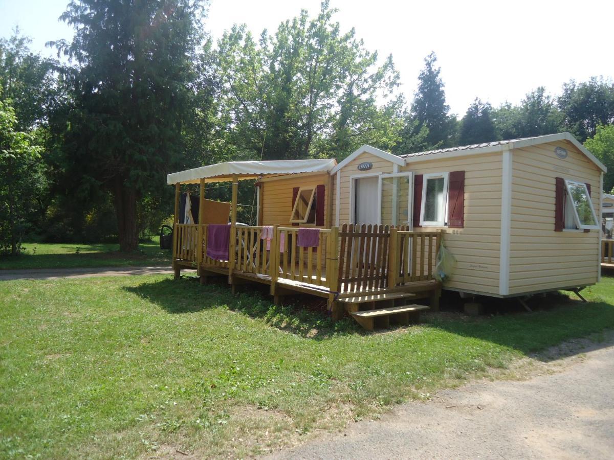 לה בוג Camping Paradis Le Rocher De La Granelle מראה חיצוני תמונה