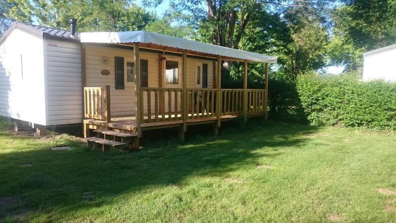 לה בוג Camping Paradis Le Rocher De La Granelle מראה חיצוני תמונה
